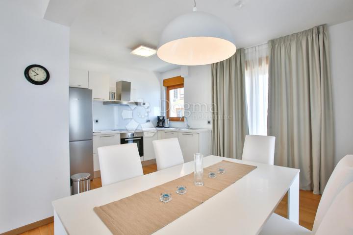 Apartment Povile, Novi Vinodolski, 108,08m2