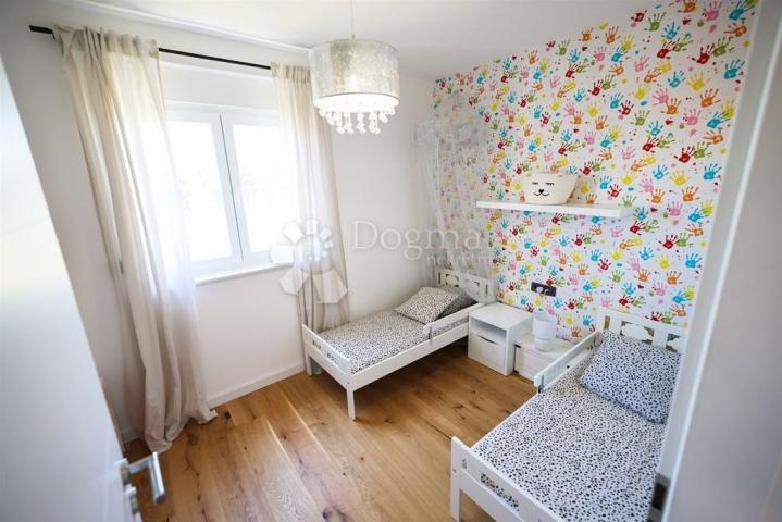 Wohnung Stanovi, Zadar, 94m2