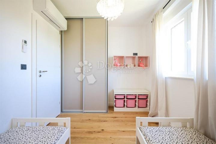 Wohnung Stanovi, Zadar, 94m2