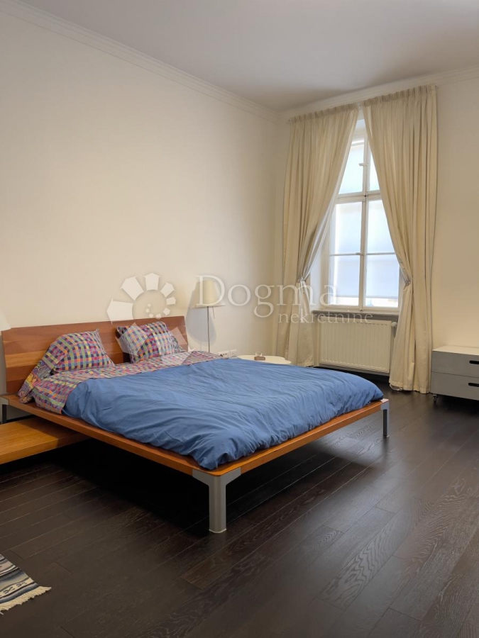 Wohnung Donji grad, Donji Grad, 109m2