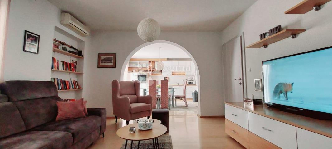 Flat Makarska, 95m2