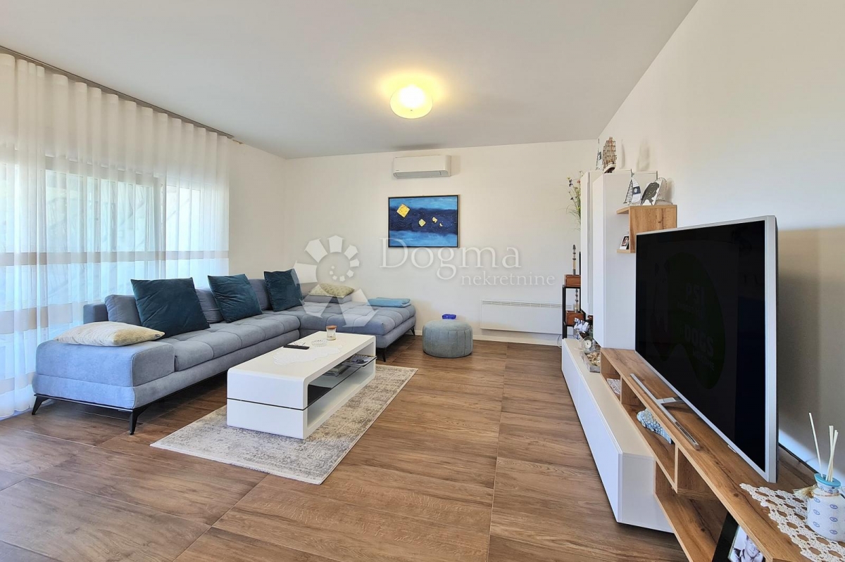 Wohnung Crikvenica, 179m2