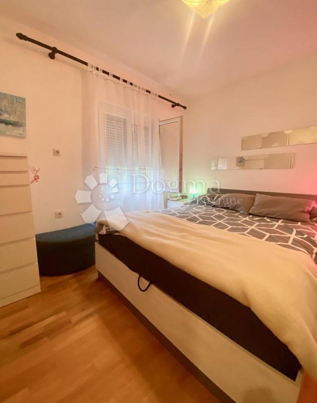 Flat Zamet, Rijeka, 88m2