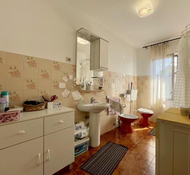 Flat Zamet, Rijeka, 88m2