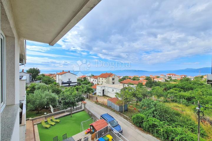 Flat Pehlin, Rijeka, 217m2