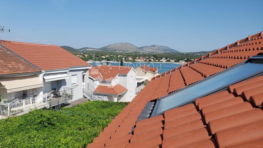 Haus Bilice, Šibenik - Okolica, 100m2