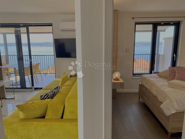 Flat Crikvenica, 64m2