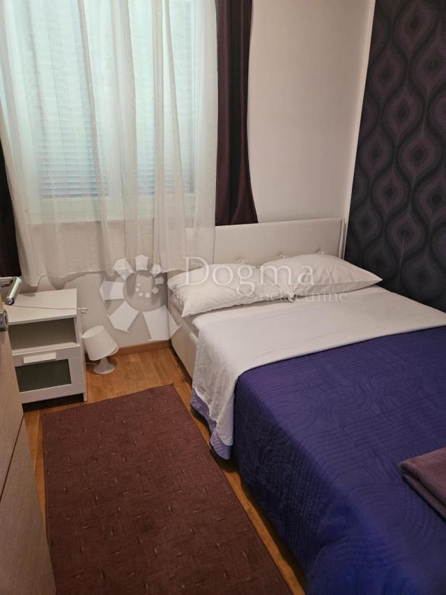 Baška dvosoban apartman sa dnevnim boravkom