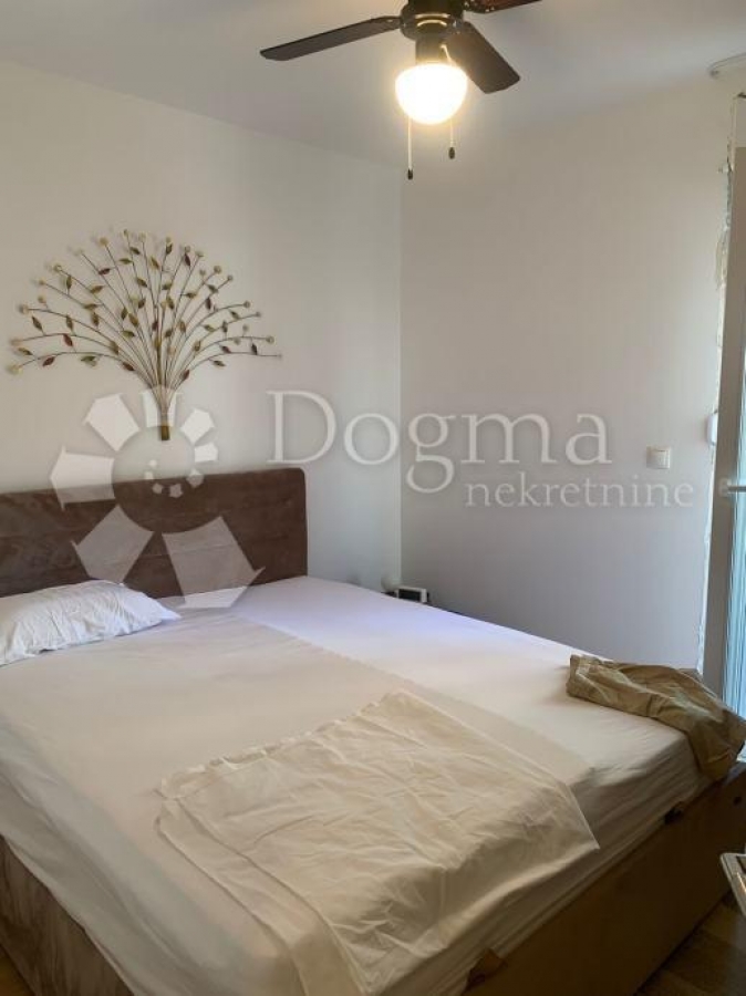 PENTHOUSE ŽNJAN (dvoetažni 91m2)