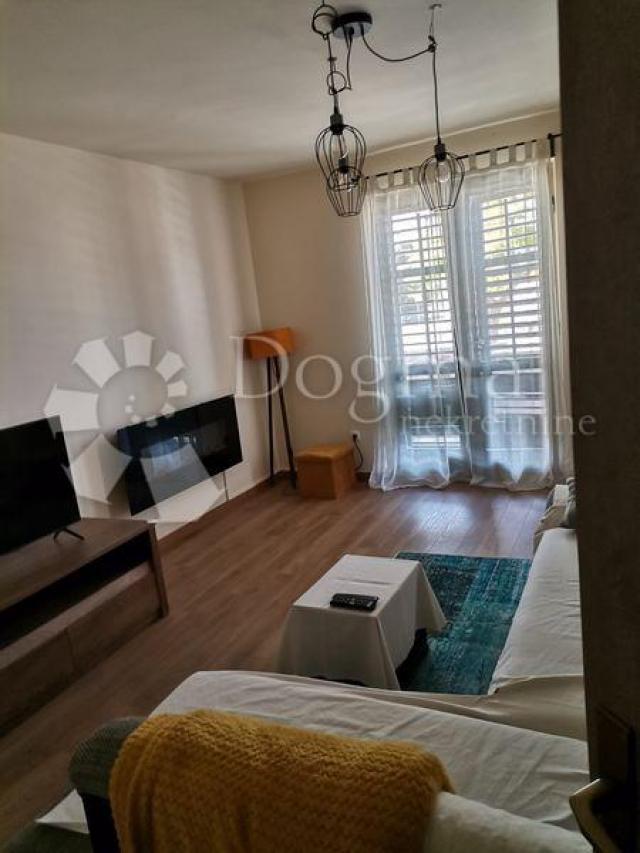 Flat Rovinj, 80m2