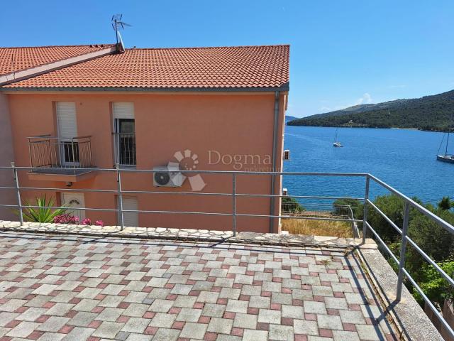 APARTMAN PRVI RED DO MORA, MARINA