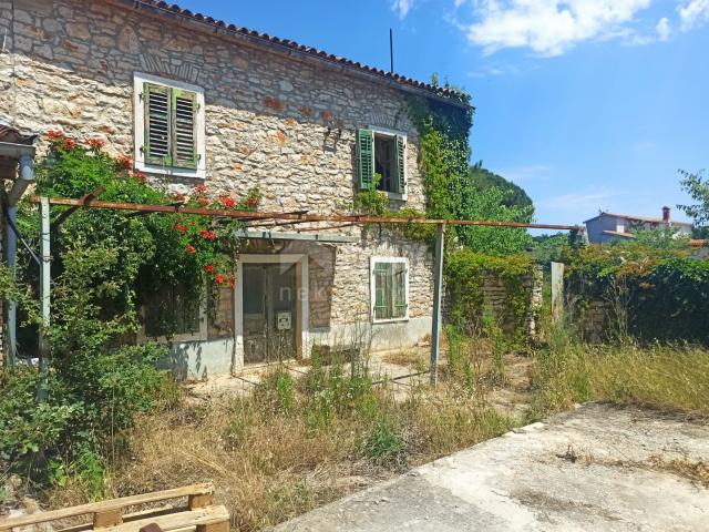 ISTRIEN, VALBANDON - Istrisches Haus mit Garten + Baugrundstück 1917 m2 - NAH AM MEER !!