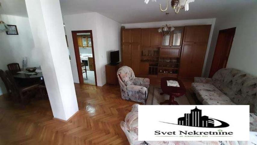 NOVI SAD - DETELINARA - 90. 00 m2