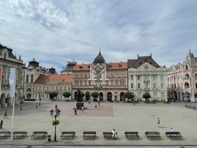 Lux, kompletno opremljen stan, pešačka zona