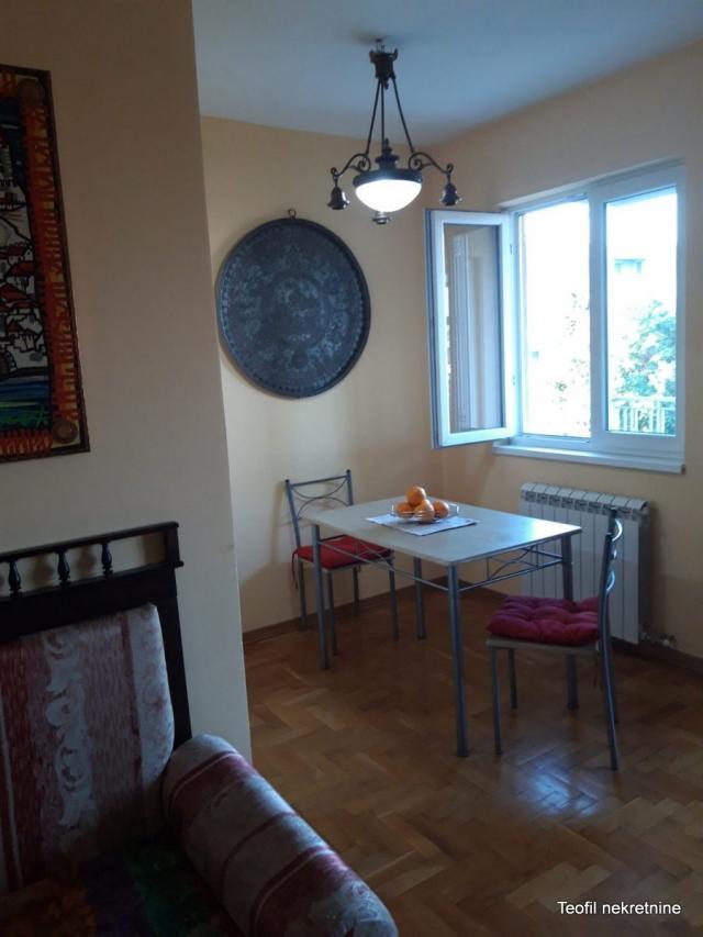 VOZDOVAC VOŽDOVAČKA CRKVA 84m2 , (T) , 800e