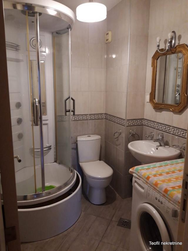 VOZDOVAC VOŽDOVAČKA CRKVA 84m2 , (T) , 800e