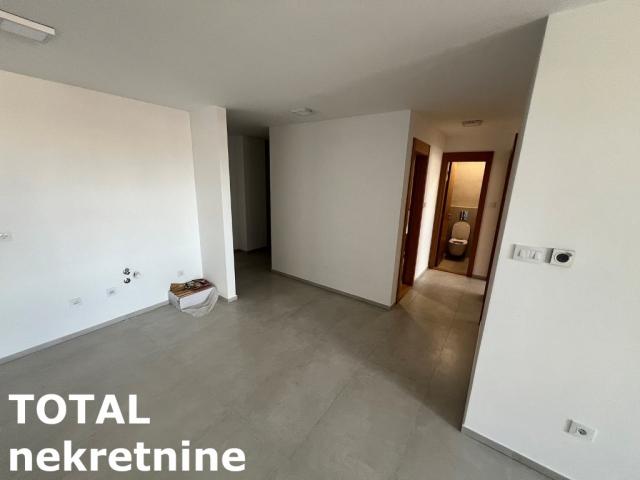 3 Trosoban stan NOVI SAD, 221450€