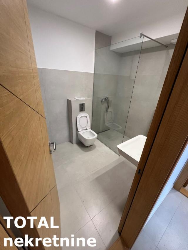 3 Trosoban stan NOVI SAD, 221450€