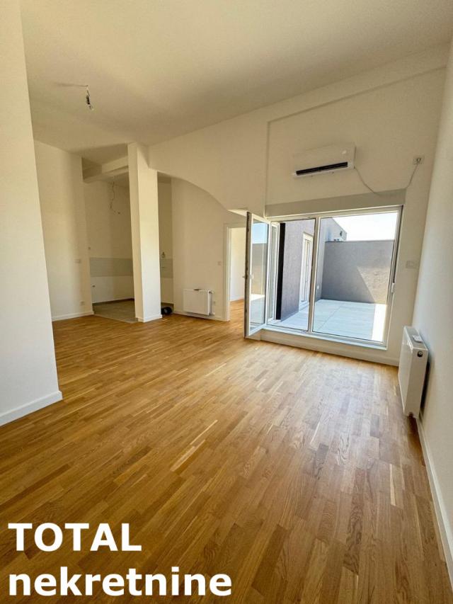 3. 5 Troiposoban stan NOVI SAD, 151410€