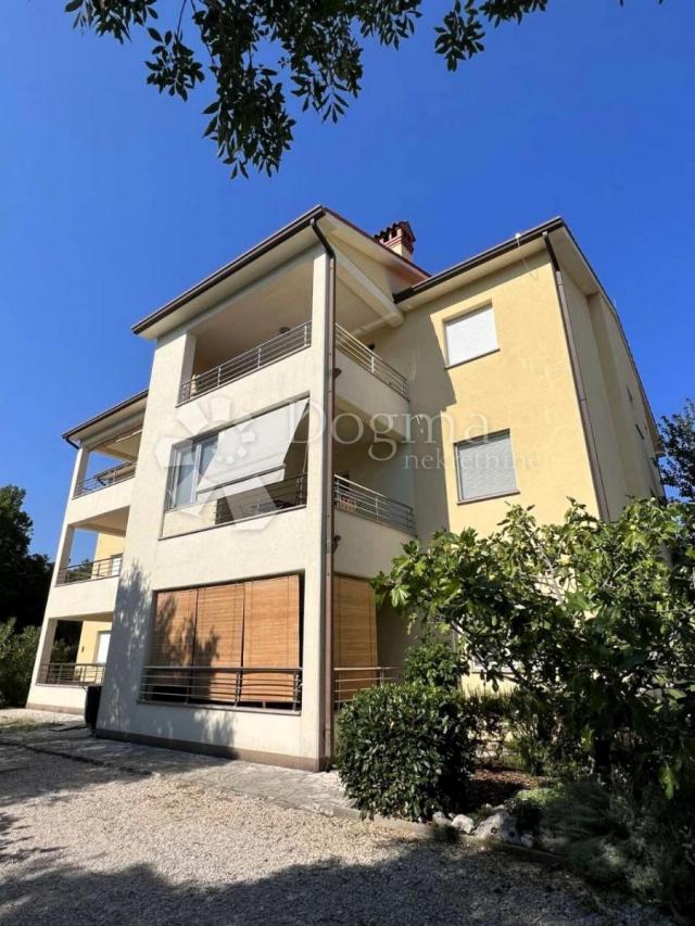 Flat Sveta Marina, Raša, 68m2