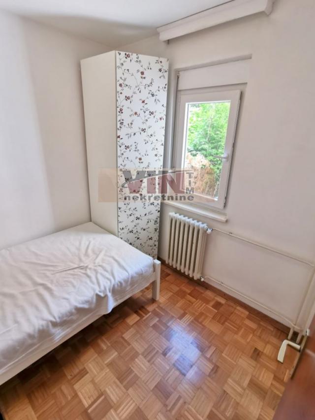 NOVI BEOGRAD BEZANIJSKA KOSA 84m2 , 26(T) , 249000e