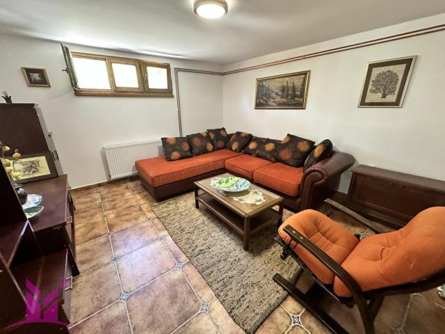 * Novi Sad - Sremska Kamenica * PET FRIENDLY