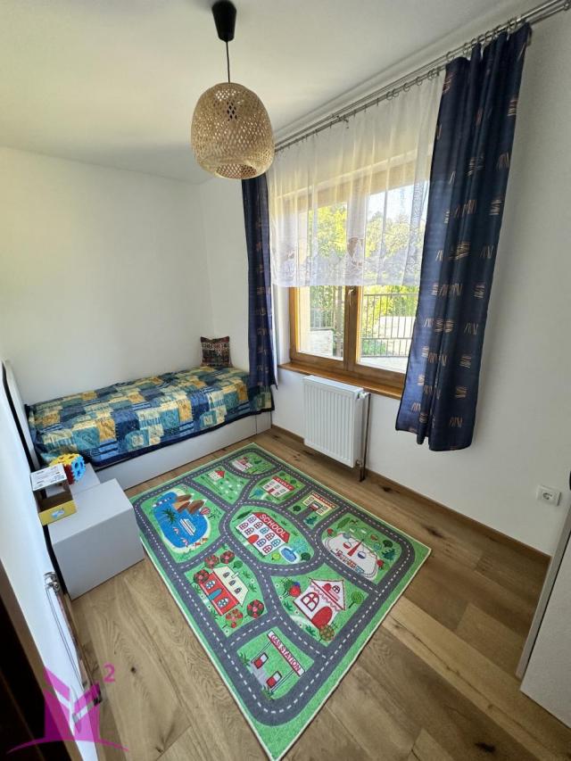 * Novi Sad - Sremska Kamenica * PET FRIENDLY