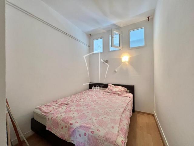 Centar, odlična lokacija, mereno 70m2 ID#8430