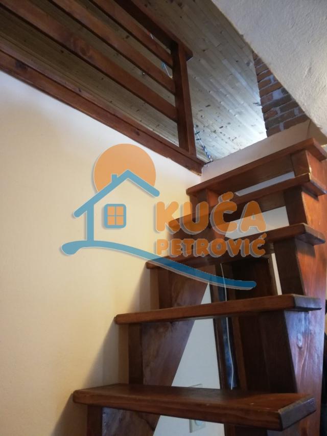 Prelepa kuća  90m2, Vrćenovica,  plac 23. 37ari