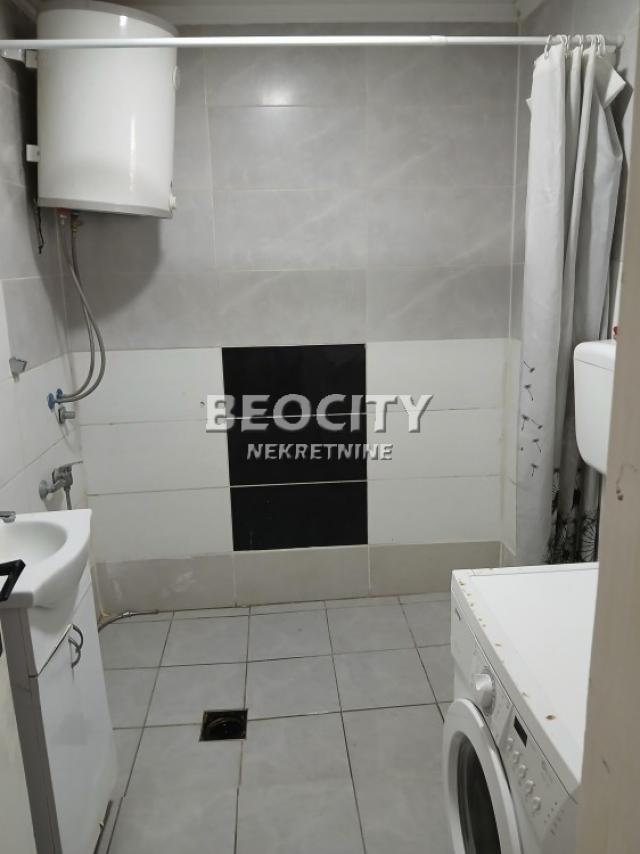 Novi Sad, Sremski Karlovci, Novosadska, 3. 5, 56m2, 51000EUR