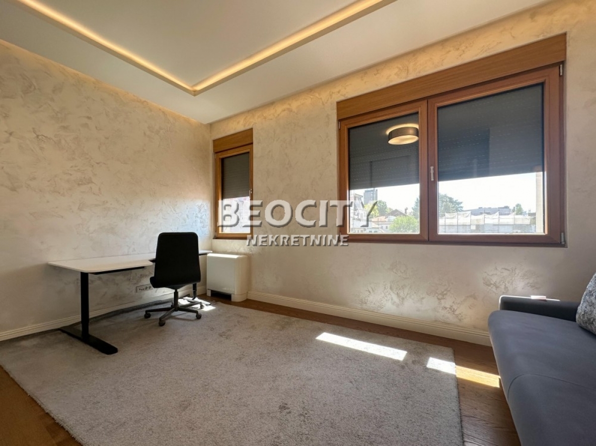 Voždovac, Bulevar oslobođenja, , 5. 0, 250m2, 3800EUR