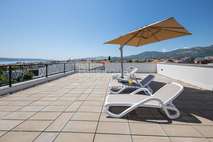 Prodaja, Kaštel Stari, trosobni penthouse