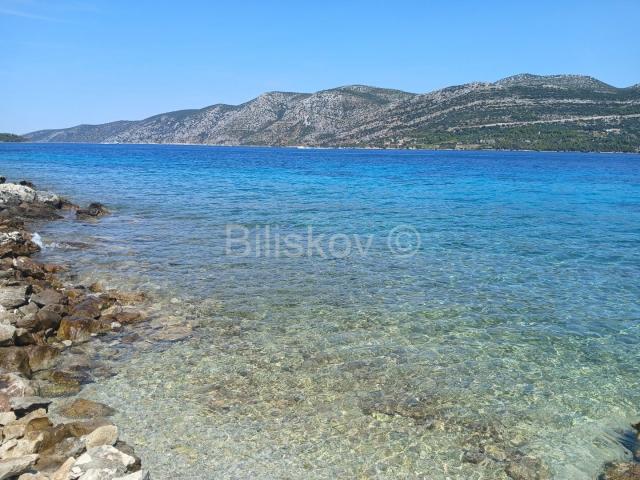 Korčula, prodaja zemljište s objektima, 1. red do mora