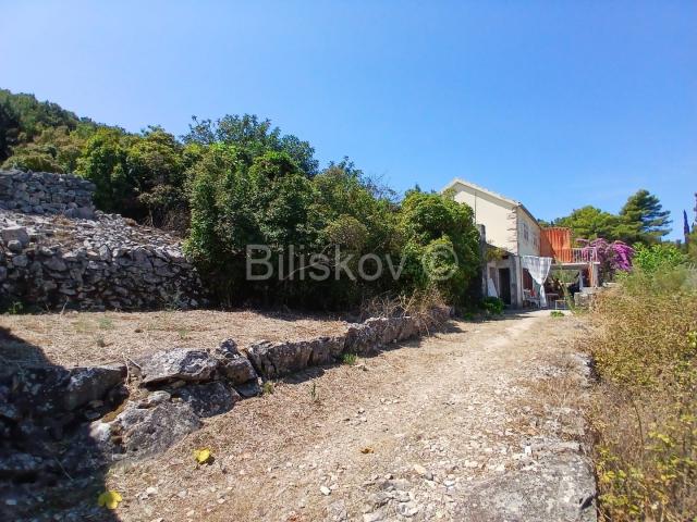 Korčula, prodaja zemljište s objektima, 1. red do mora