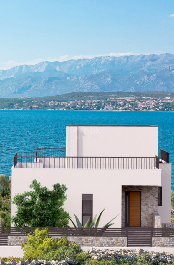 ZADAR, NOVIGRAD – Eine Traumvilla mit Meerblick in Novigrad!