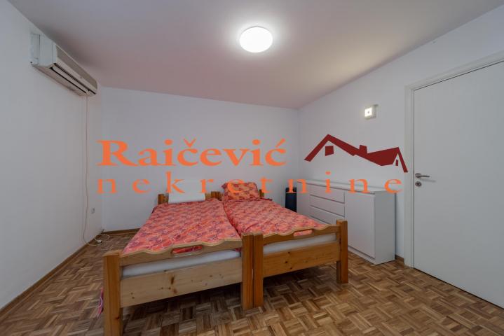 NOVI BEOGRAD BEZANIJSKA KOSA 84m2 , T , 249000e