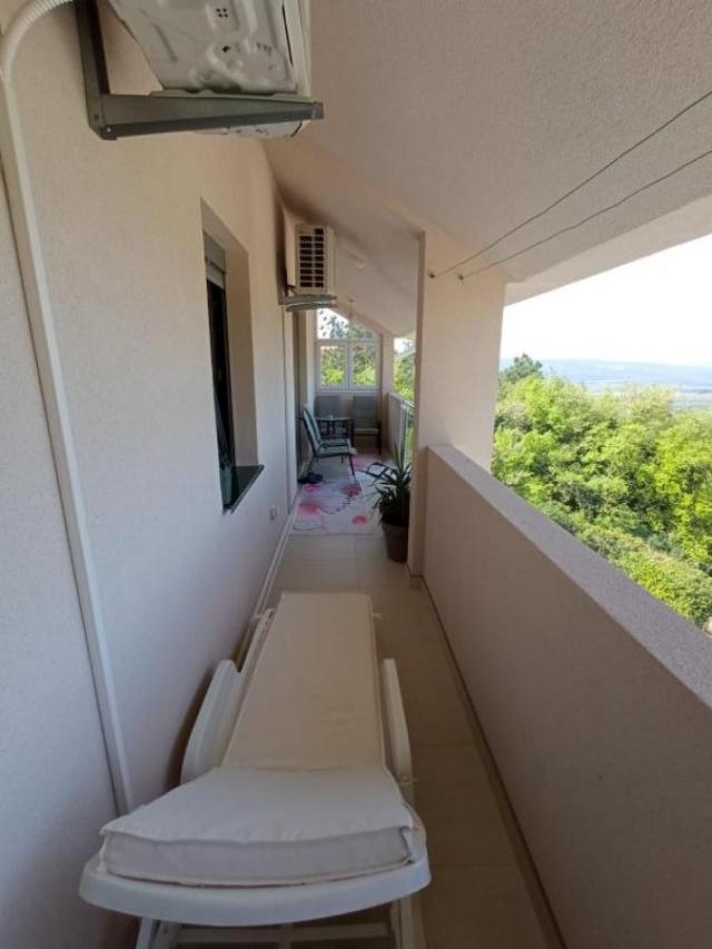 Three-bedroom apartment 101 m2 with a view of the Tivat Bay, Luštica and part of Herceg Novi