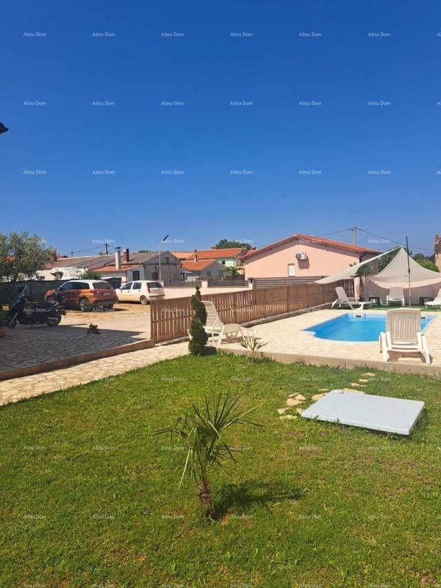 House House with swimming pool for sale, Peroj