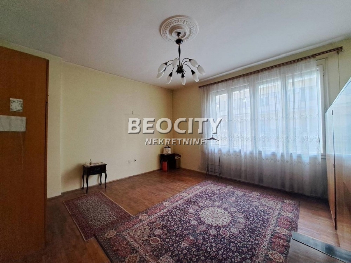 Vračar, Cvetni trg, , 3. 0, 94m2, 326000EUR