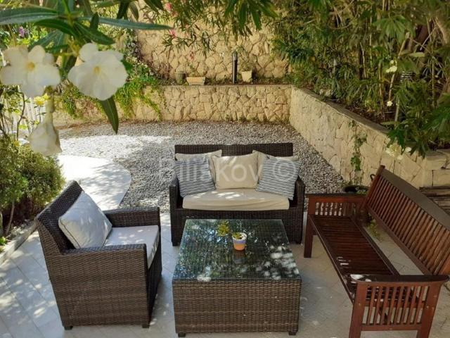 Prodaja, Cavtat, apartmanska vila sa bazenom