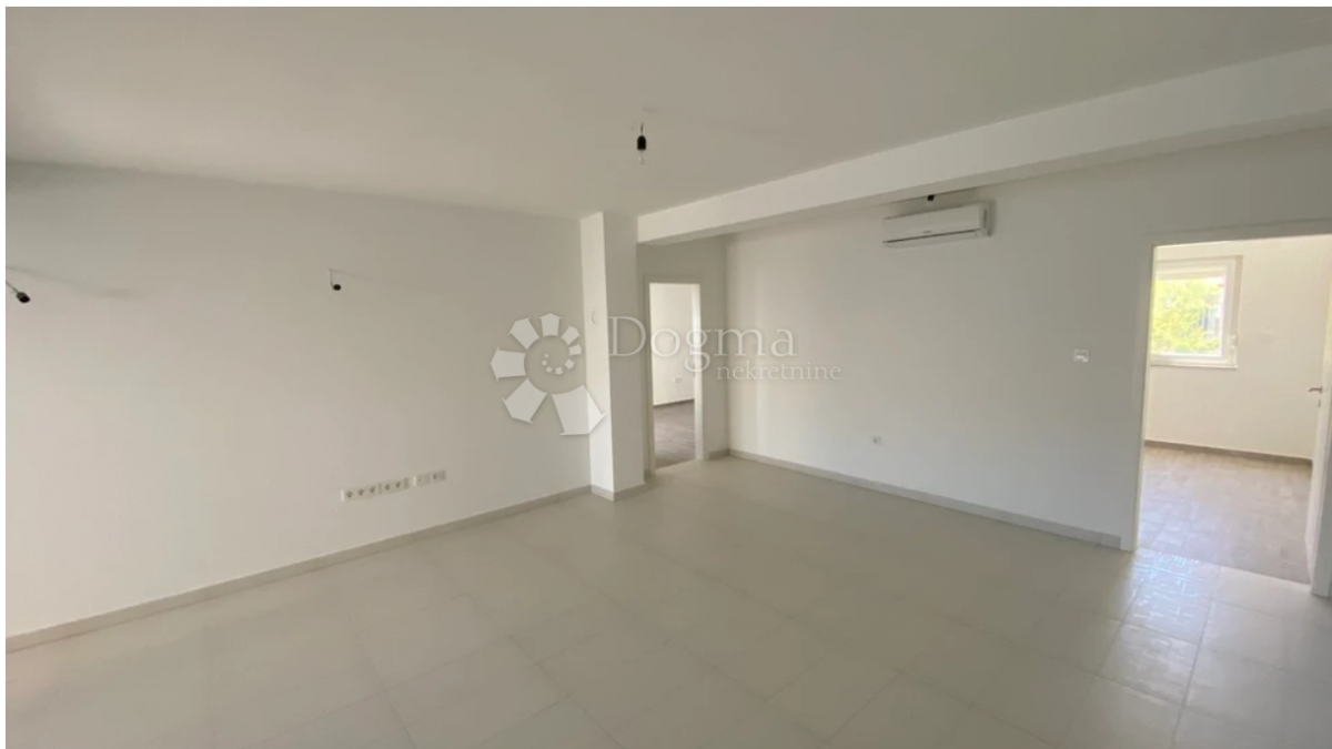 Apartment Ražanac, 119,77m2