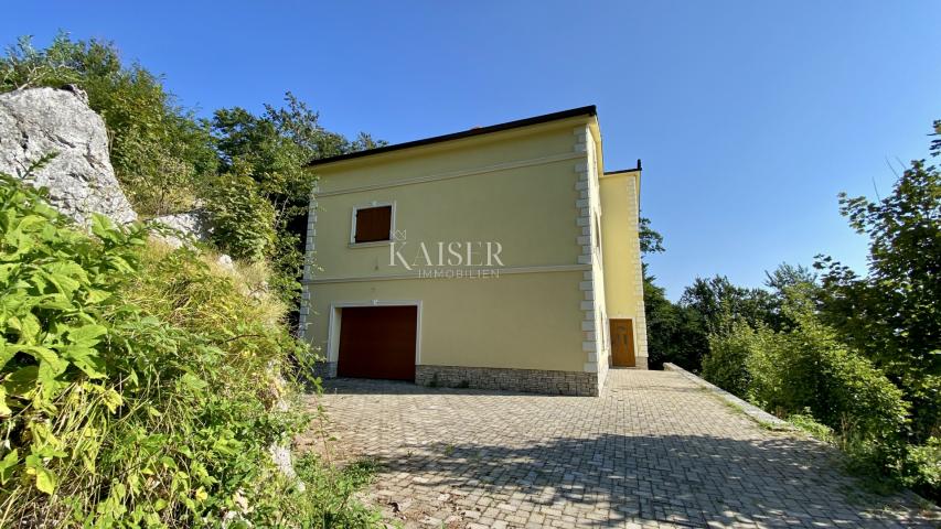 Opatija, Poklon - Villa in dem Naturpark mit Meerblick