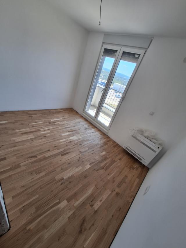 Mišeluk, moderne urbane vile + 80 m2 krovna terasa