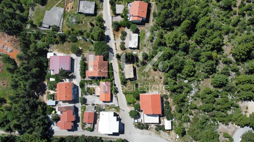 Land Starigrad, 380m2