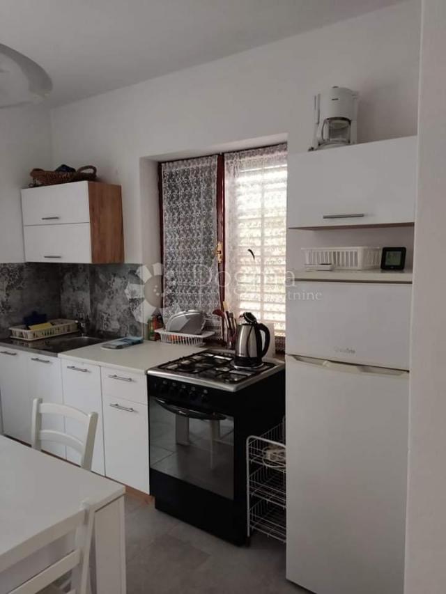 Apartment Miškovići, Pag, 96m2