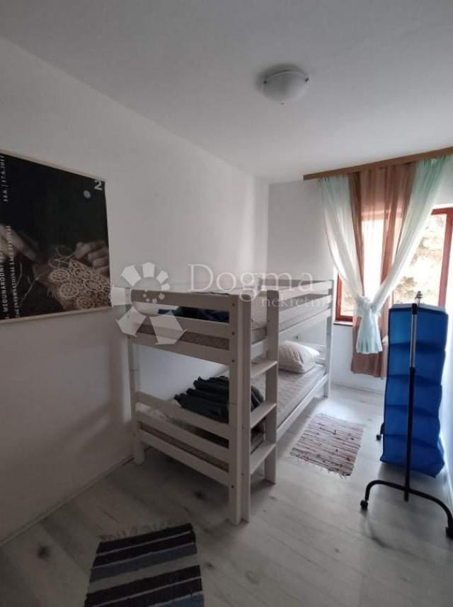 Apartment Miškovići, Pag, 96m2