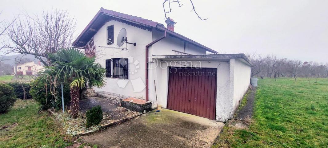 House Boljunsko Polje, Lupoglav, 84m2