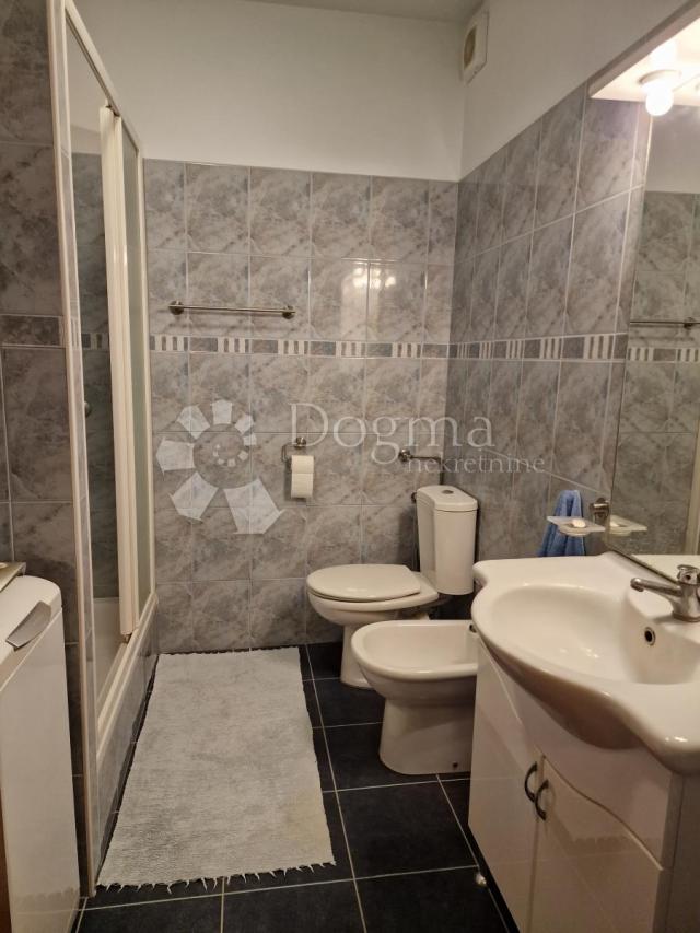 Apartment Njivice, Omišalj, 75,76m2