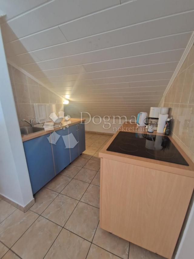 Apartment Njivice, Omišalj, 76,04m2