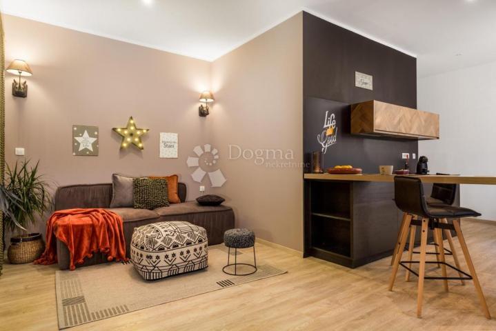 Flat Centar, Rijeka, 96,13m2